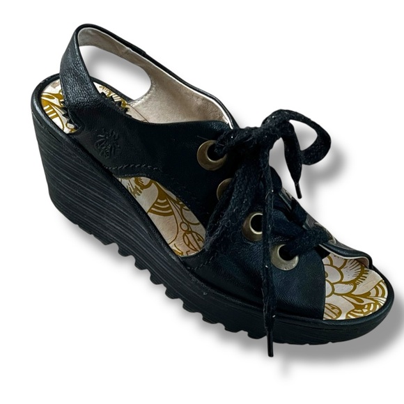 Fly London YLFA Wedge Sandal Lace up Open Toe Whimsigoth Boho Black Leather US 7 - Picture 1 of 12
